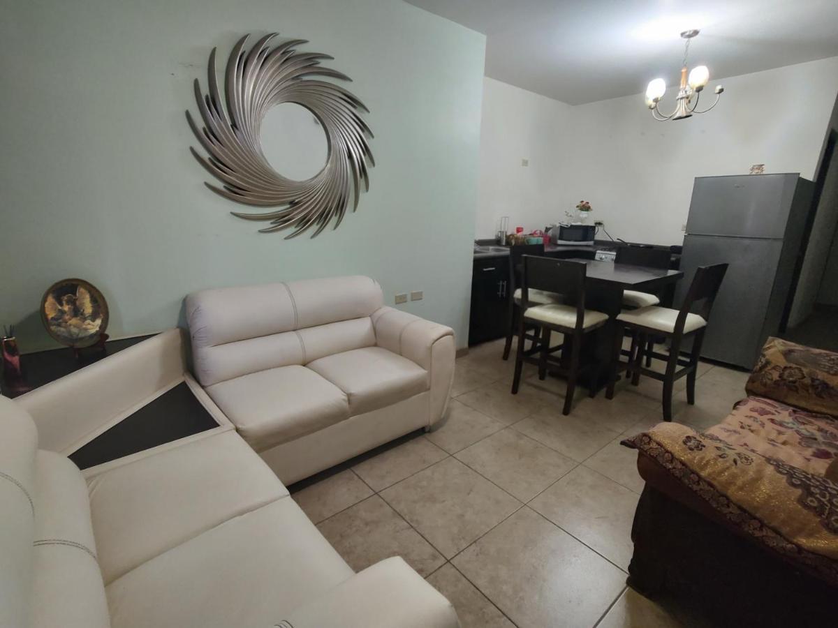 Apartamento Departamento completo en la Quinta Hermosillo Exterior foto